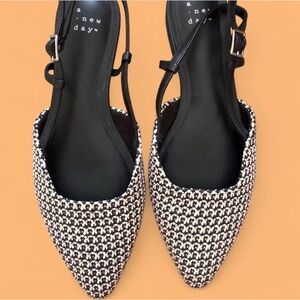 Houndstooth Flats